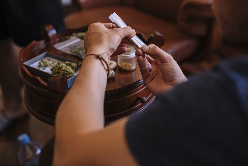 cannabis consumption lounge